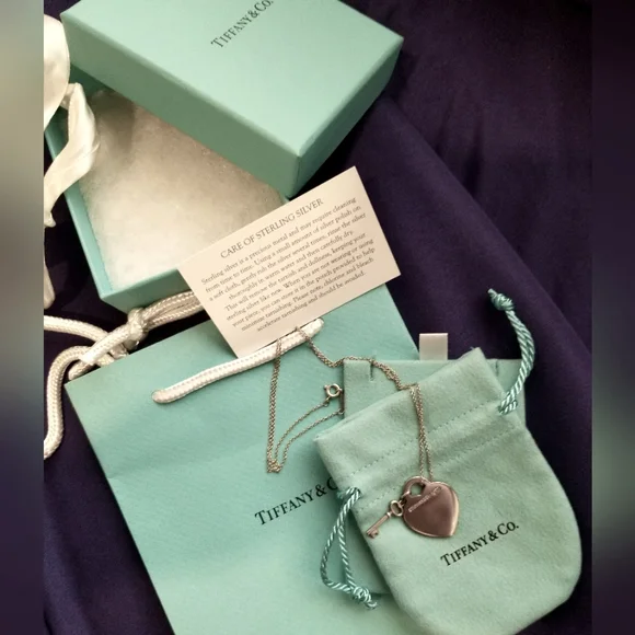 💥NEW PRICE💥TIFFANY BRAND NEW..  🌟 🛑 LOOK AT THIS GEM! .925 SS - Picture 6 of 9